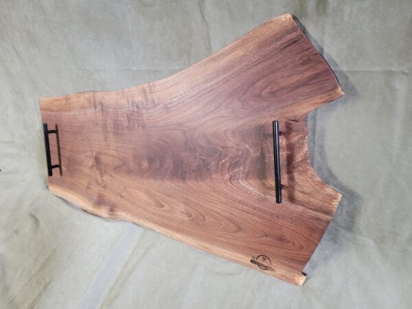 Walnut serving tray with metal handles - Image 5